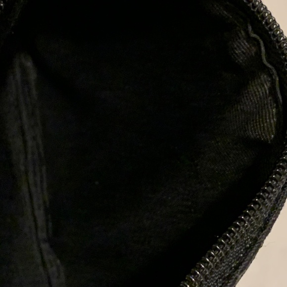 COACH  Black Signature Canvas Wristlet 🖤 - Like New! - Picture 7 of 11